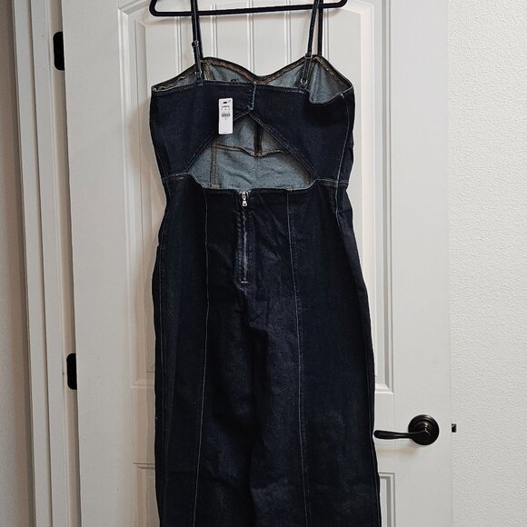 Denim Back Cutout Hyper Sculpt Wide Leg Jumpsuit - Picture 5 of 8